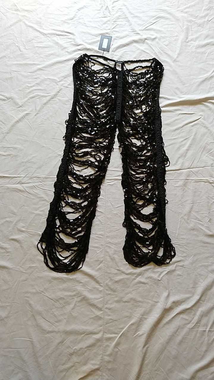 Черные голые брюки prettylittlething эротические летние секси L\XL