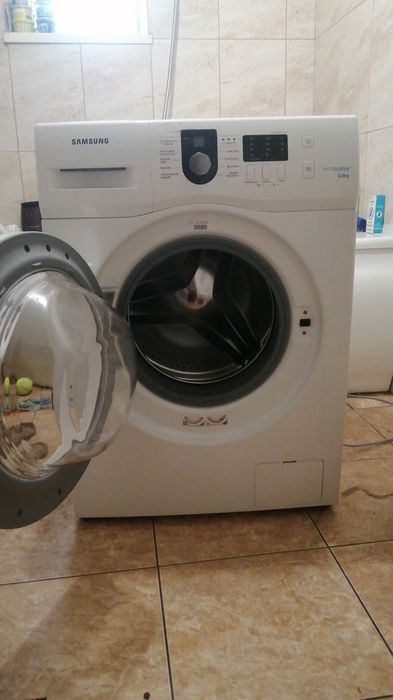 Стиральная машина Samsung Ecobuble 6 кг