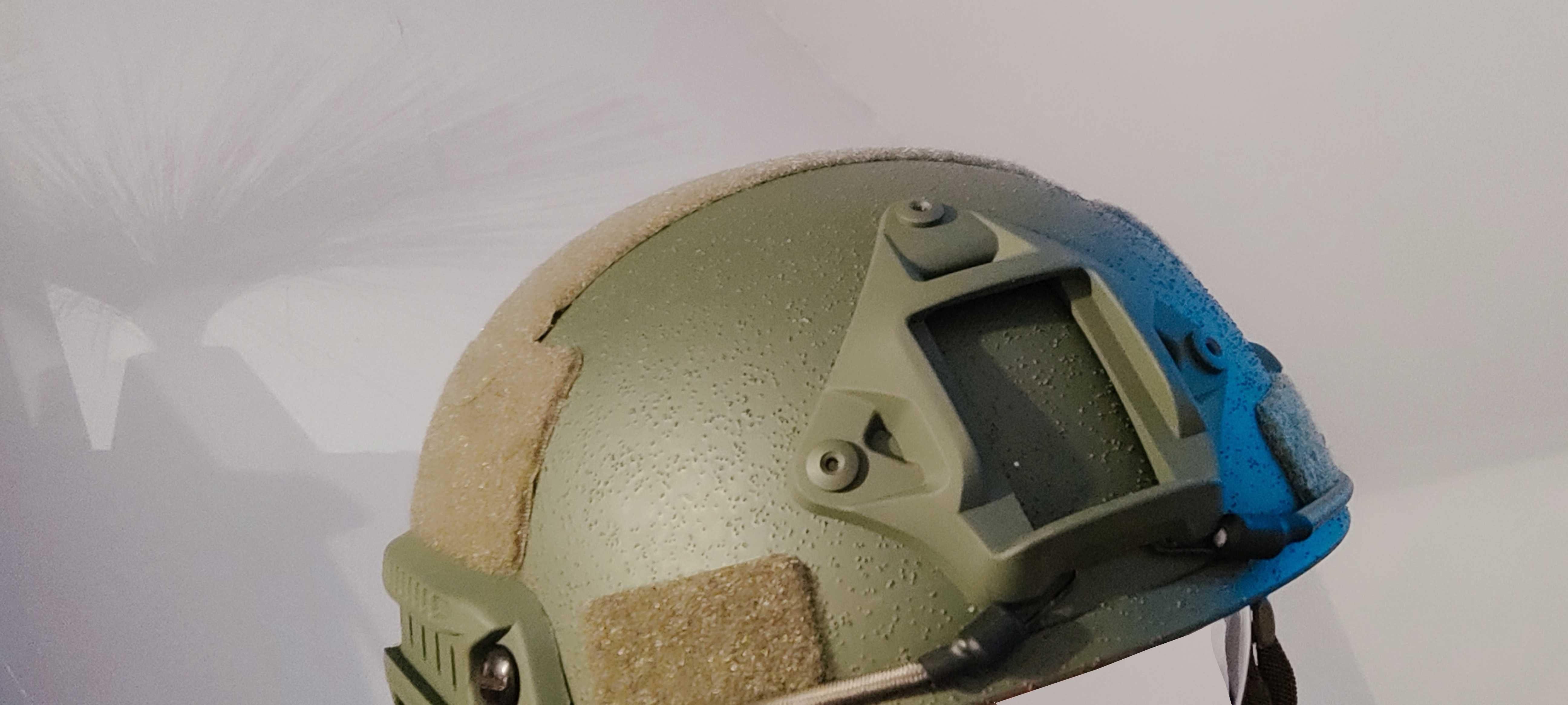 Replika Hełmu balistycznego FAST ACH OPS-CORE High Cut Wendy's UHMW-PE