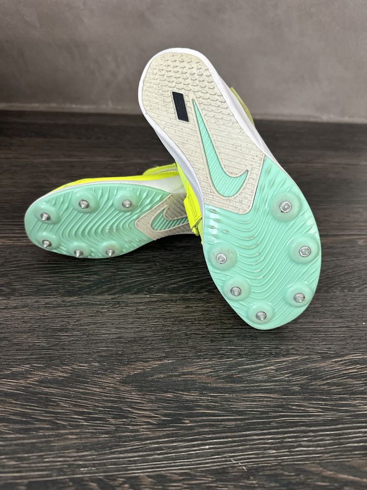 Шиповки для бігу, стрибків Nike Rival Jump