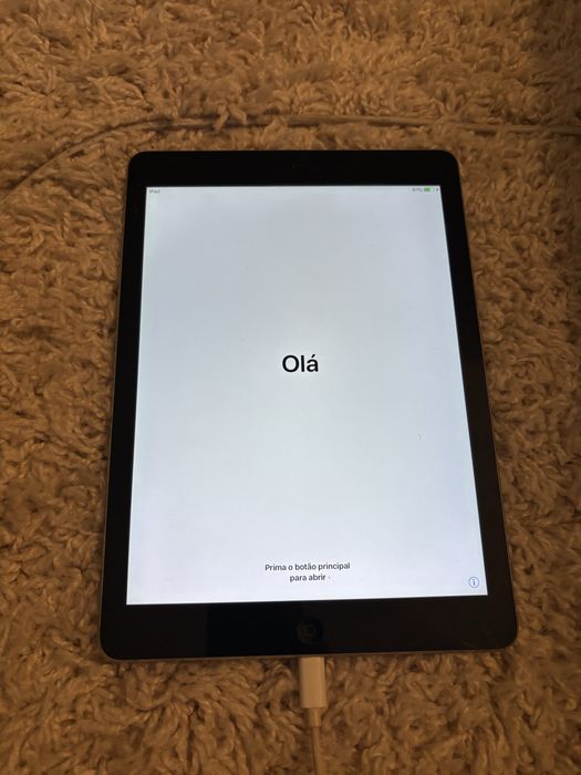 iPad Air 9.7” 32gb (A1474)