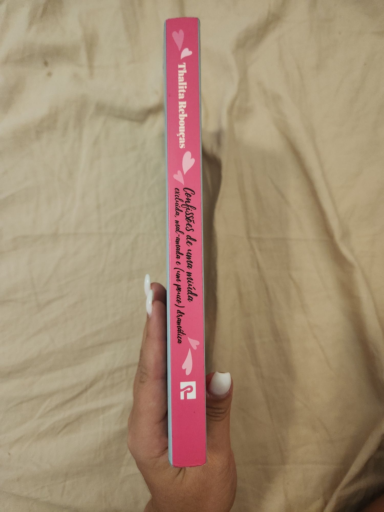 Confissões de uma miúda excluída, mal amada e ( um pouco) dramática.