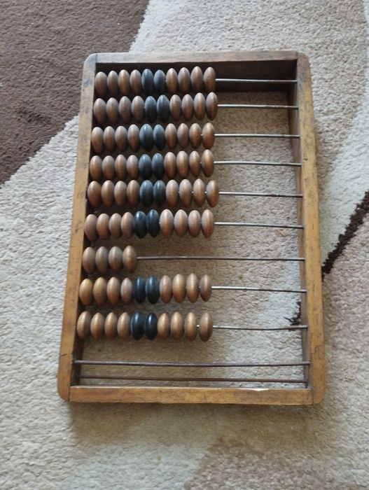 Liczydło z czasów PRL-u