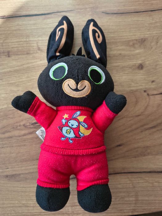Fisher królik Bing w piżamce 28cm