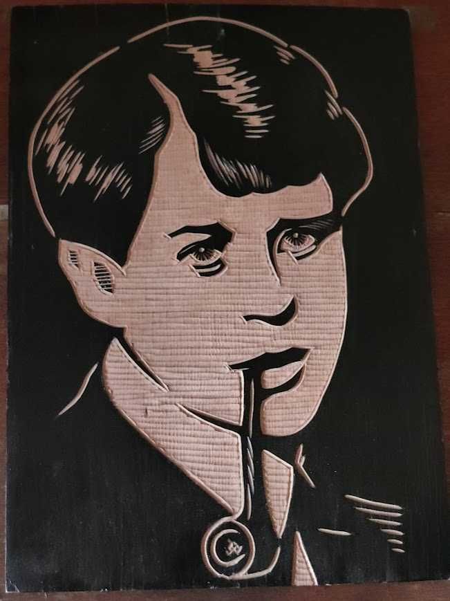 Резьба по дереву "Поэт Есенин С.А."