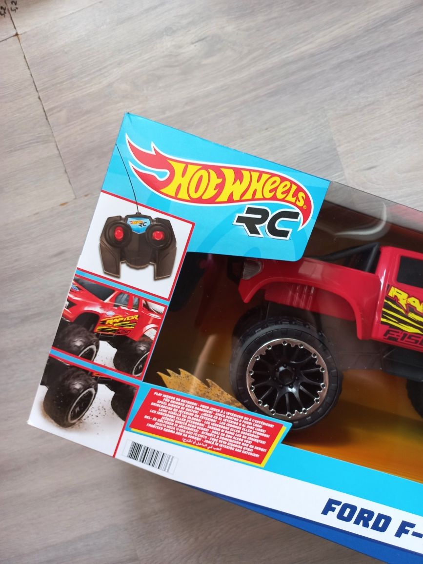 Hot Wheels машинка на радіокеруванні Форд Remote Control Truck Ford