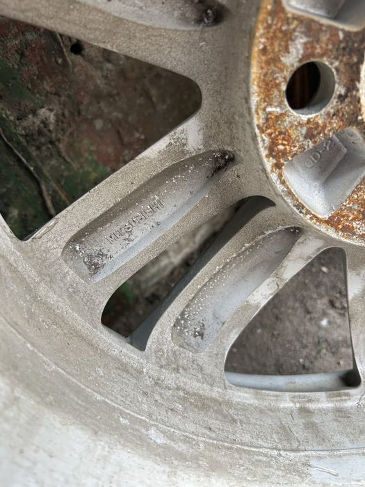 Диски і шини mitsubishi 215/60 R17