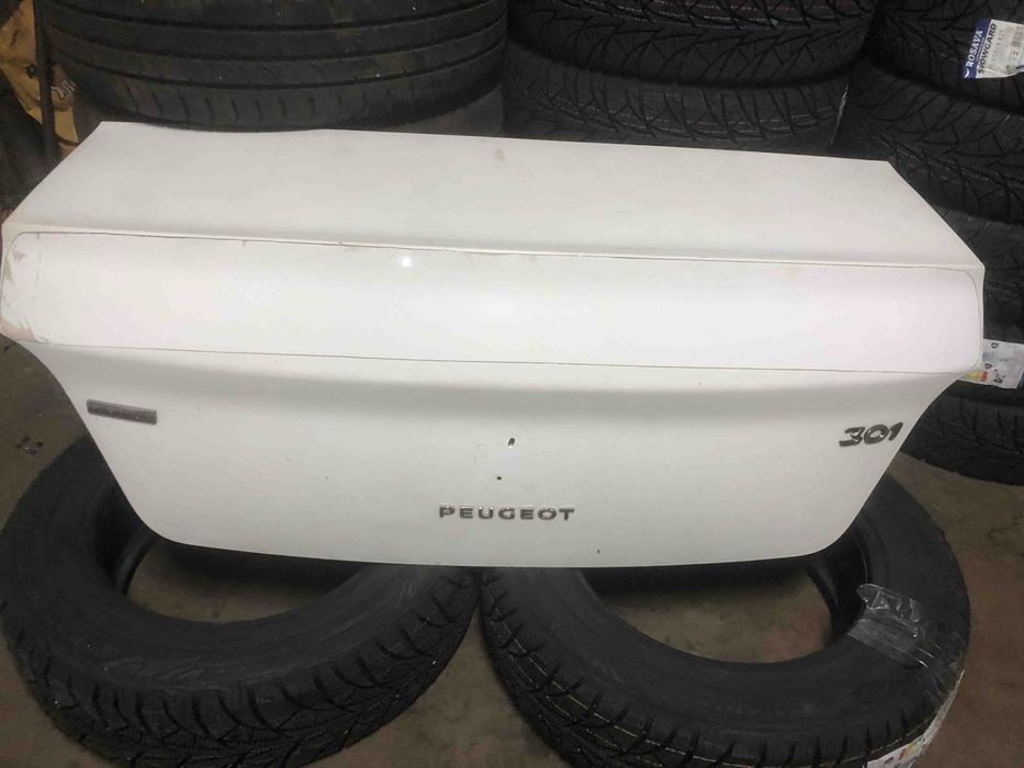 Крышка багажника Пежо Peugeot 301 з 2013 року
