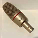 AKG Acoustics C3000B – mikrofon studyjny pojemnościowy z walizką i uch