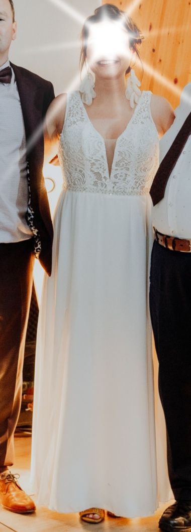 Suknia ślubna Boho rustykalna vintage waniliowa koronka dekolt rozcięc