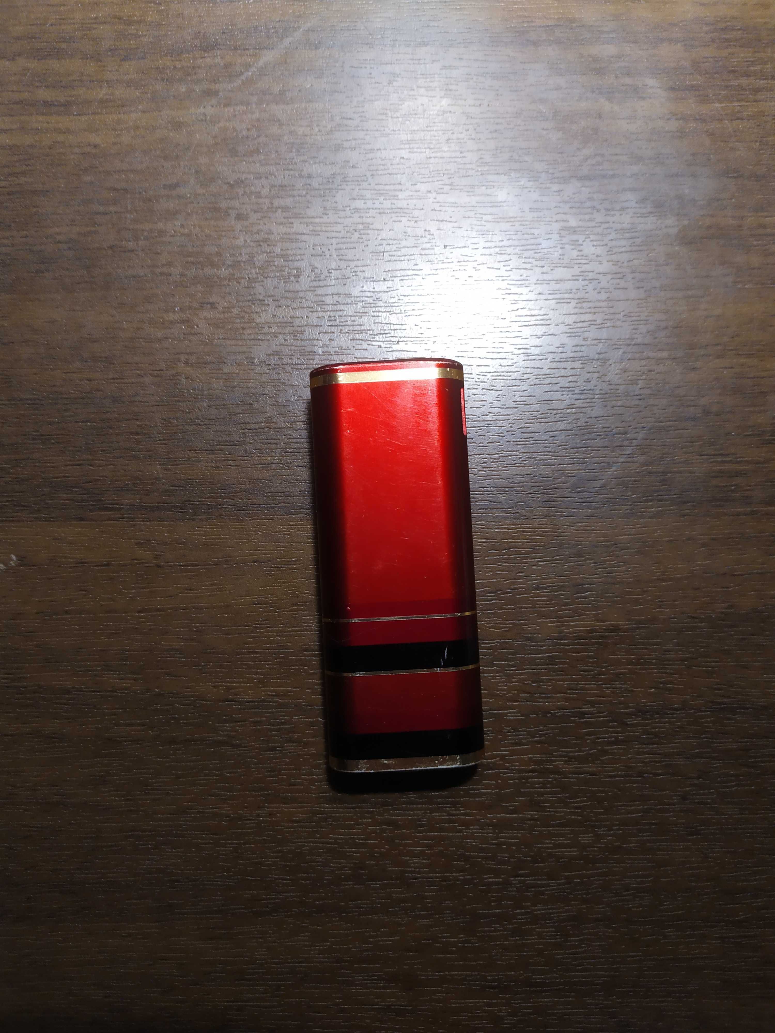 Продам зажигалку Penguin
