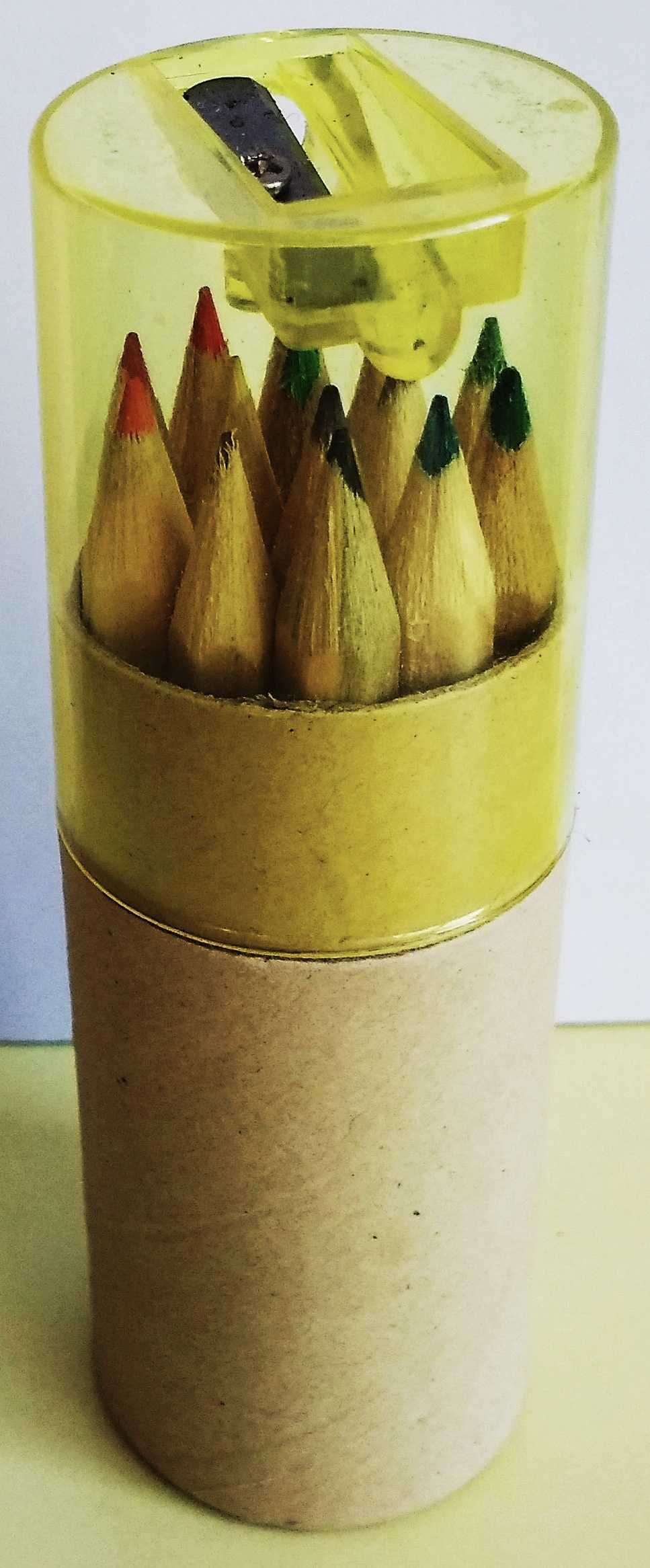 Канцелярские товары для писания и рисования, аксессуар.