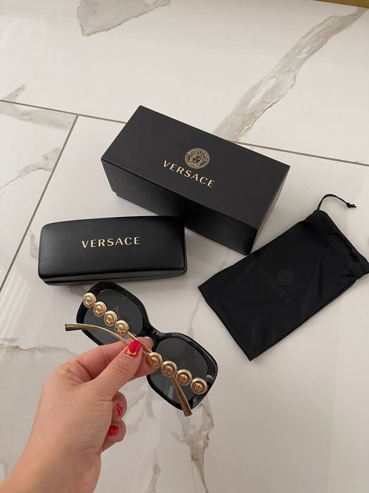 Okulary przeciwsłoneczne marki versace rozmiar 53 oryginalne