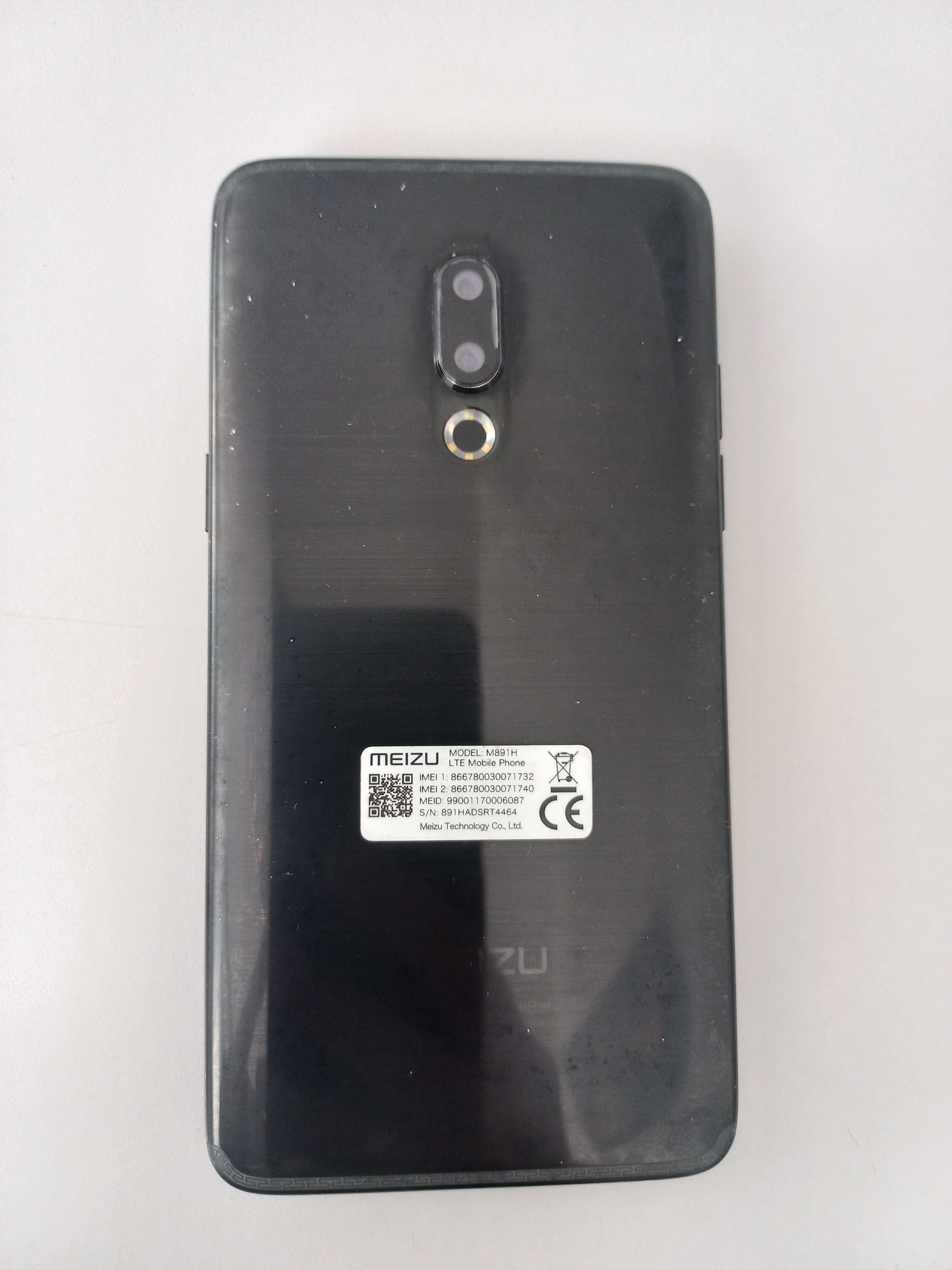Телефон Meizu 15 Plus