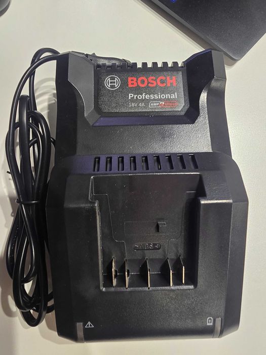 Інструмент та аксесуари Makita, Bosch, Stanley