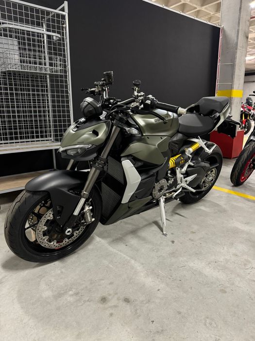 Ducati Streetfighter