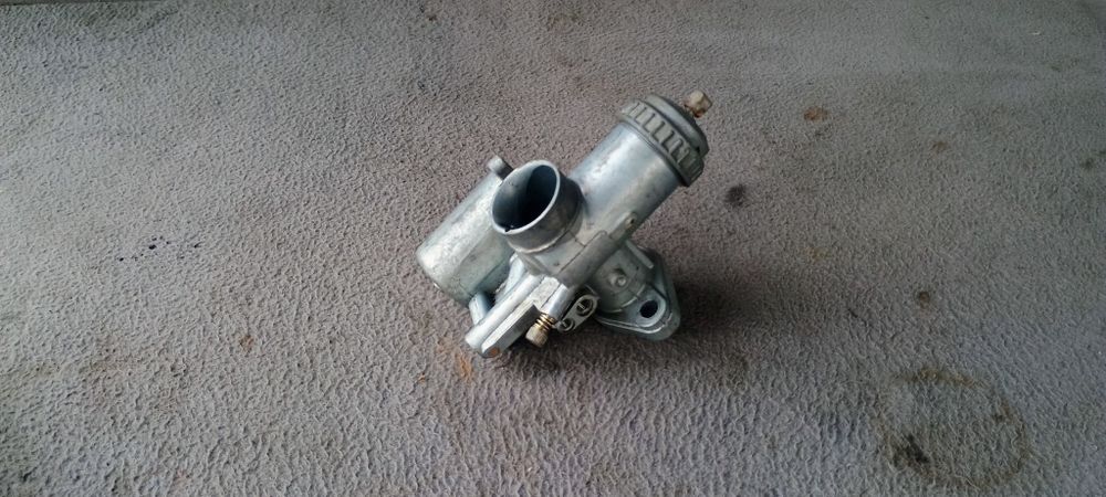 Korpus Gaźnik Jikov