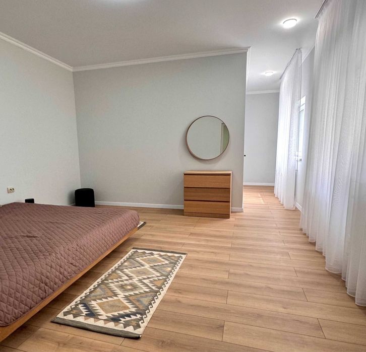 Продається  новий будинок-американка р-он Краснодонців