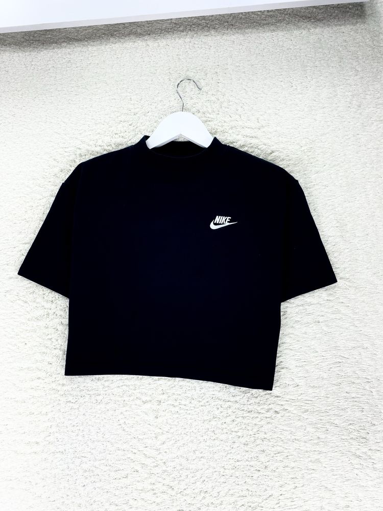 Футболка Nike tech fleece big logo nsw swoosh