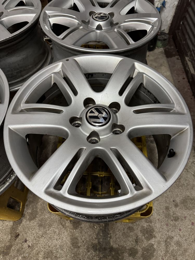 Диски VW Transporter , Multivan T5 , T6 , Amarok , Crafter 2 R17 5x120