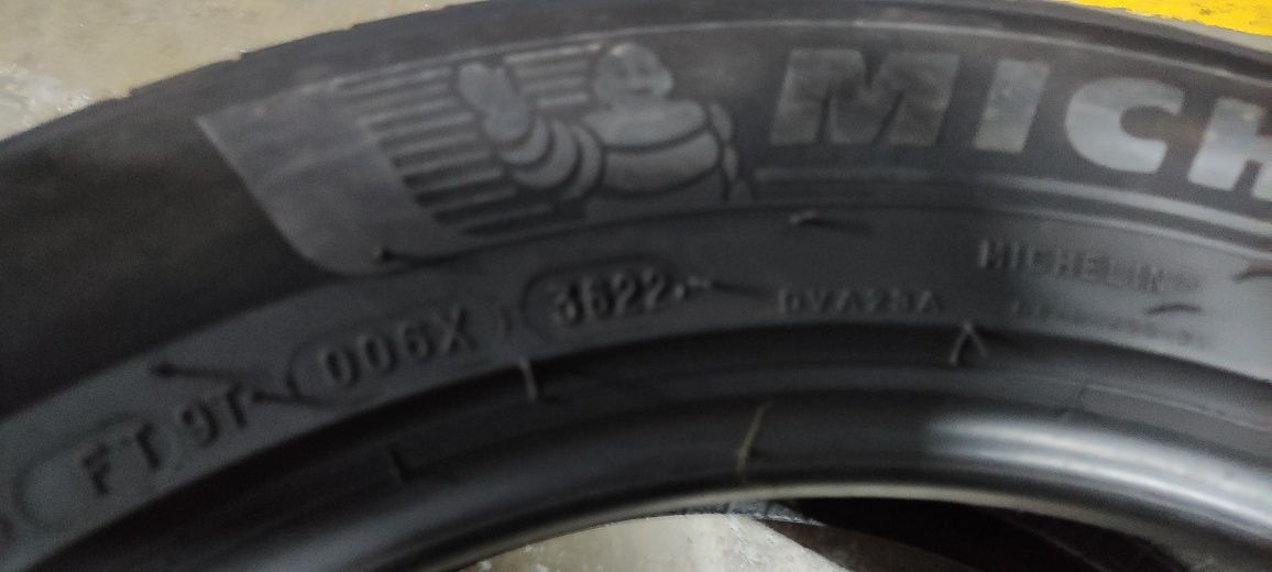Pneus 195/60/17 Michelin semi novos