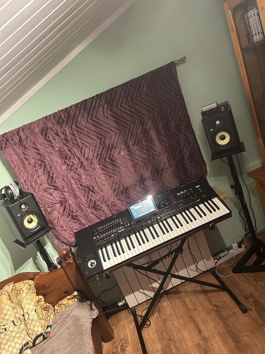 Korg pa4x 61 klawiszy stan perfekcyjny