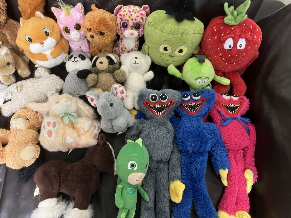 Мʼякі іграшки різномінітні ведмедики,тигр,собачки, фрукти,зайці, Геко