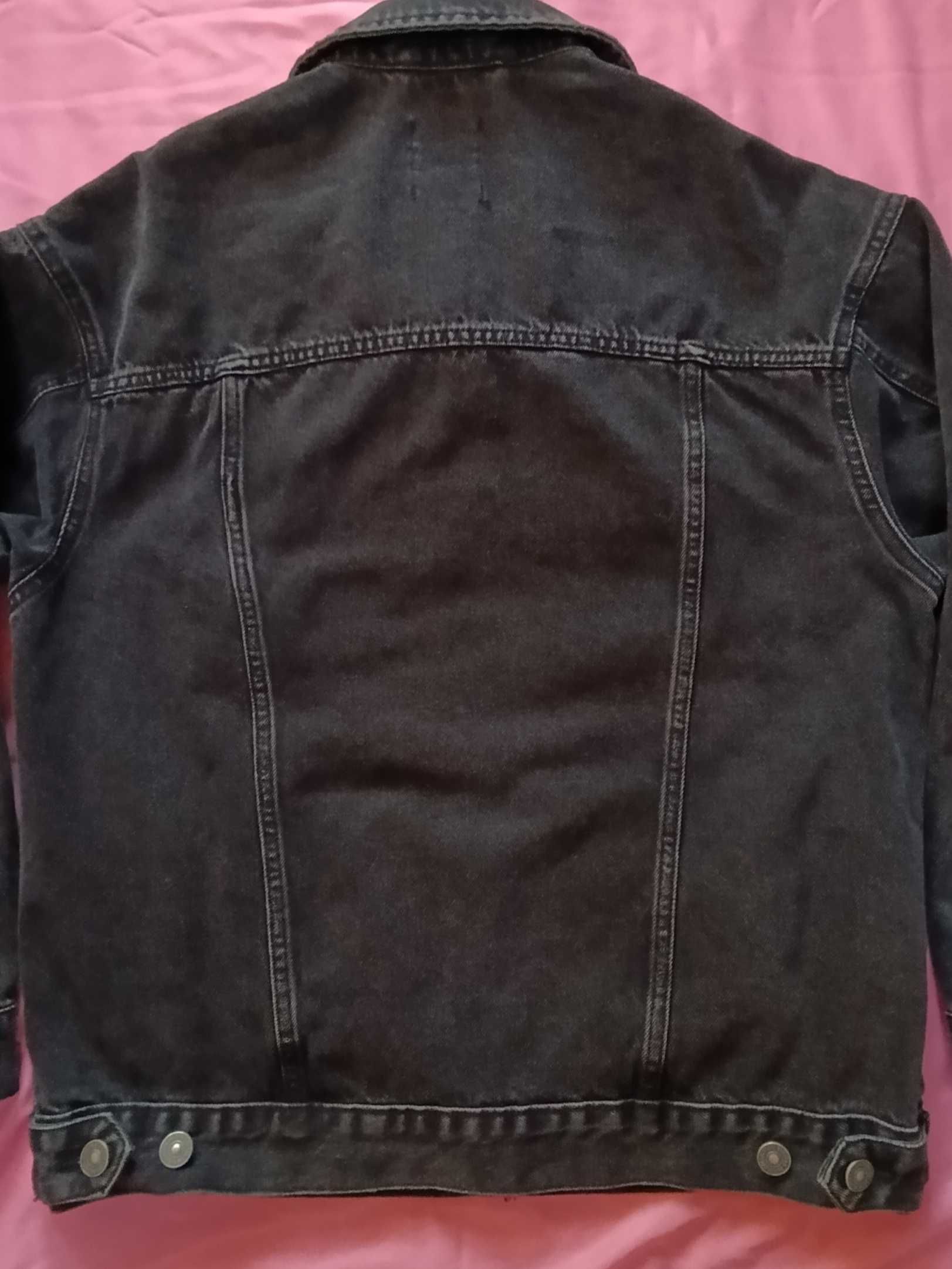 Куртка джинсова чоловіча Bershka