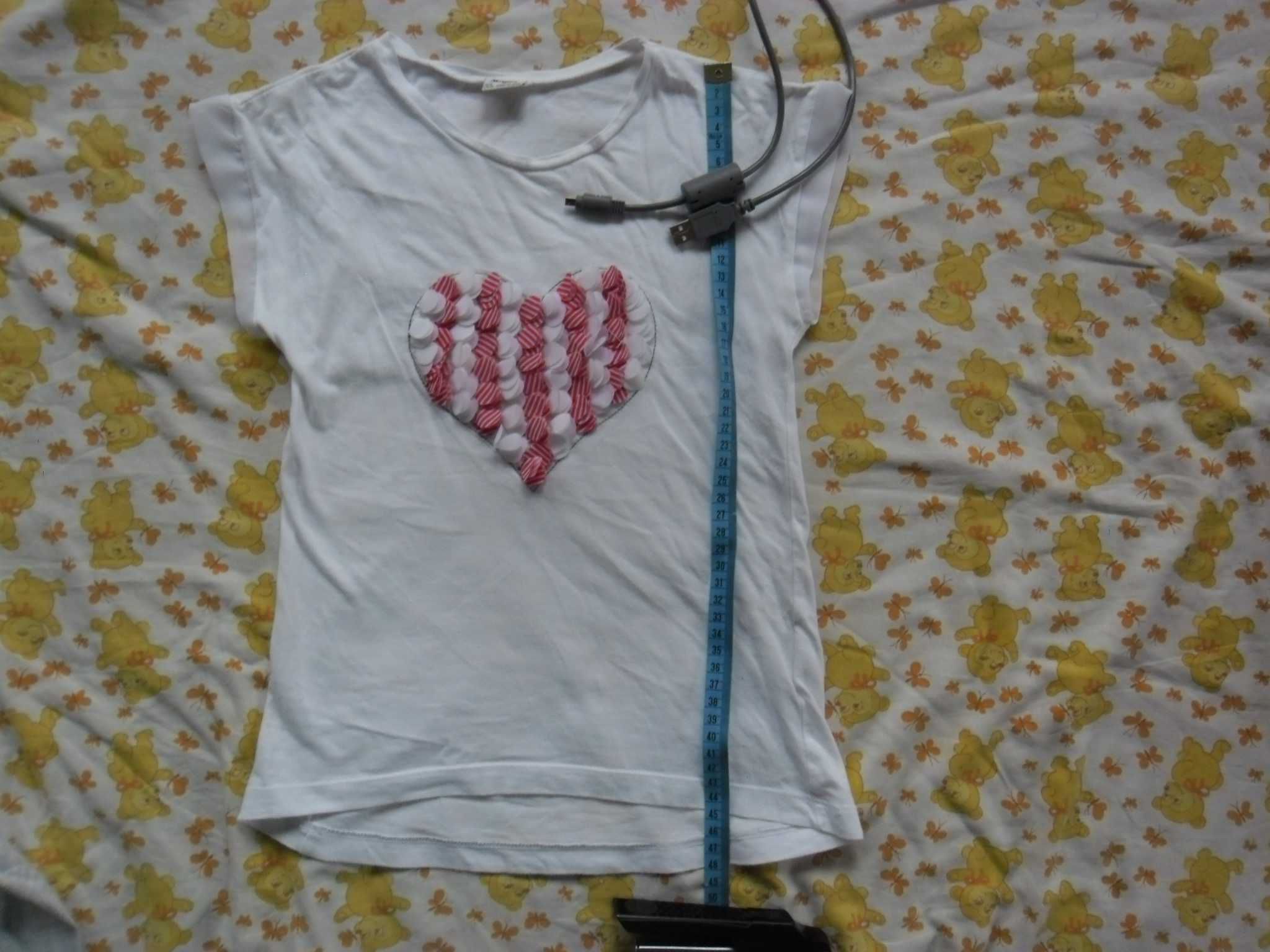 biała koszulka z krótkim rękawem 122/128, t-shirt 122/128 z krótkim r