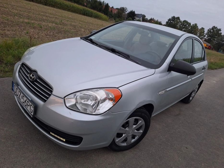 Hyundai Accent stan techniczny idealny, bardzo oszczędny i dynamiczny, zamiana.