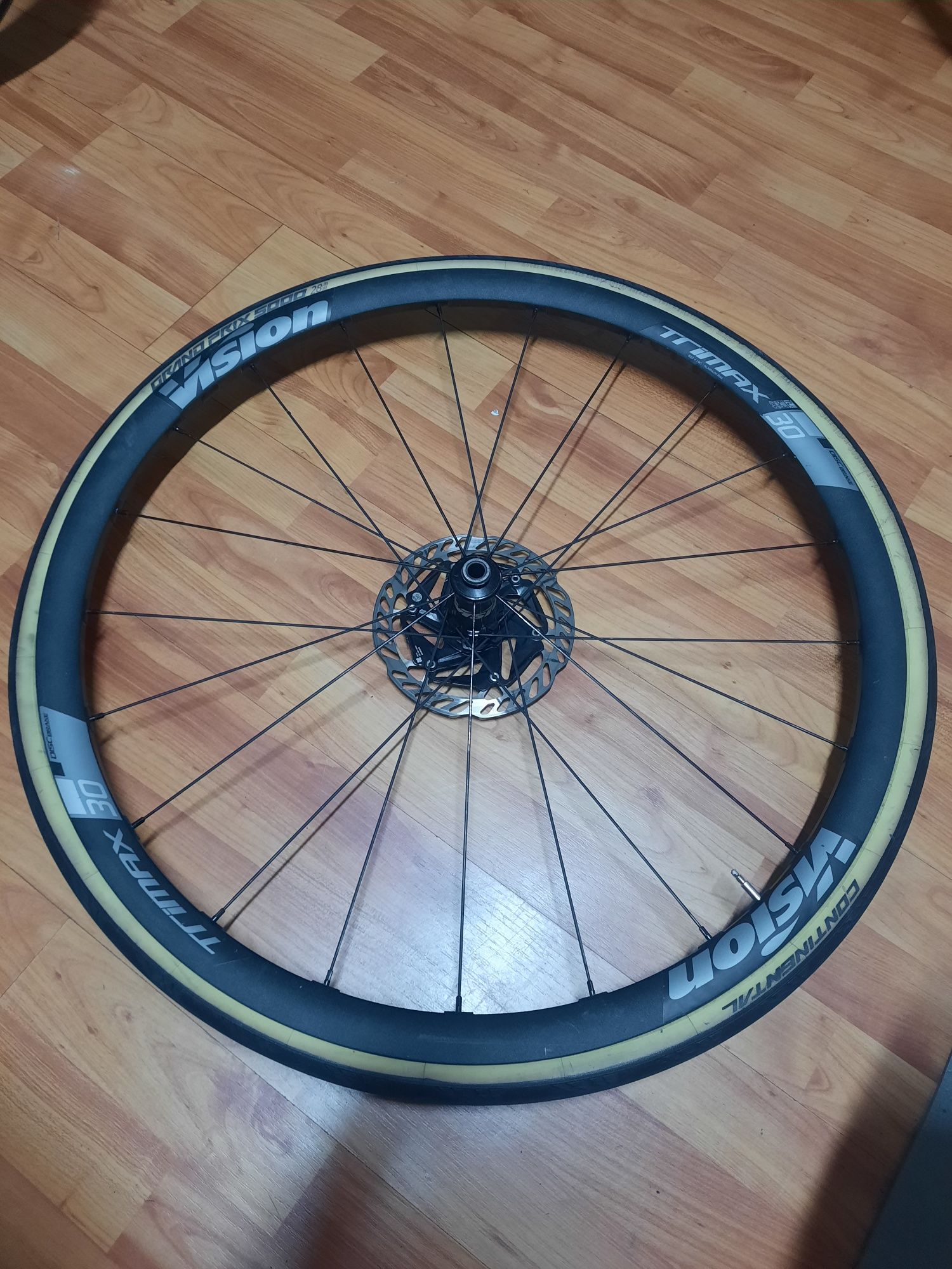 Rodas Vision Trimax 30 - impecáveis