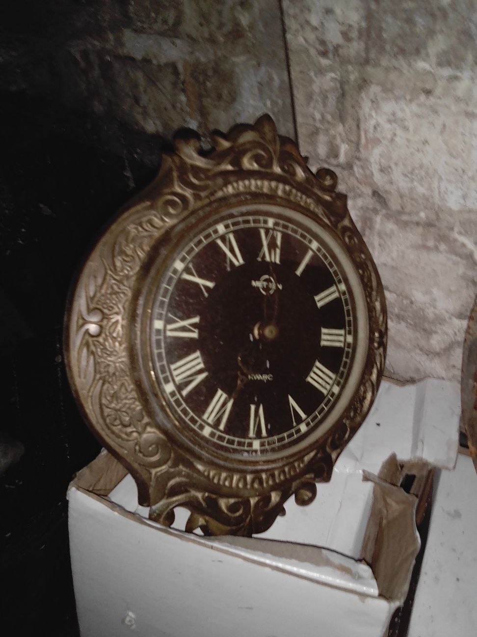 Stary zegar Metron