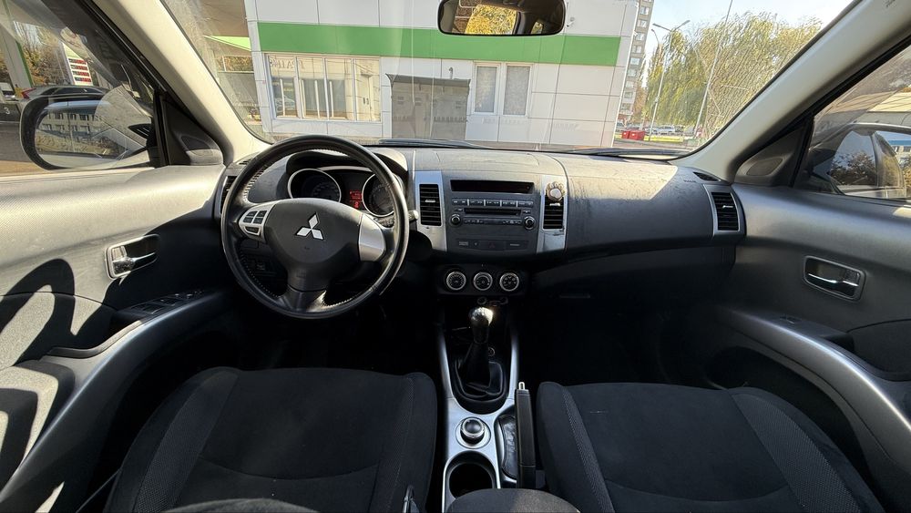 Мітсубісі аутлендр , ідеальний стан 43т.км. Пробіг (Капсула часу)