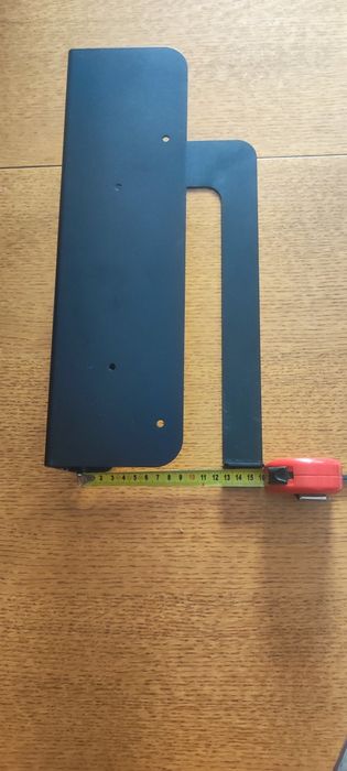 Wieszak na ręcznik papierowy