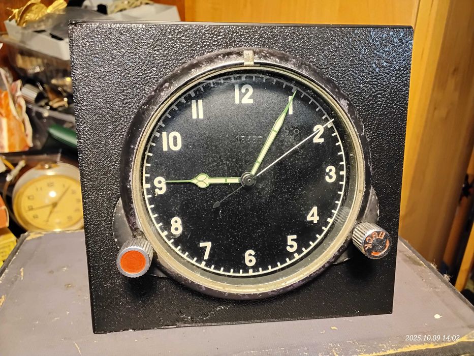 Zegar lotniczy 122 CzS