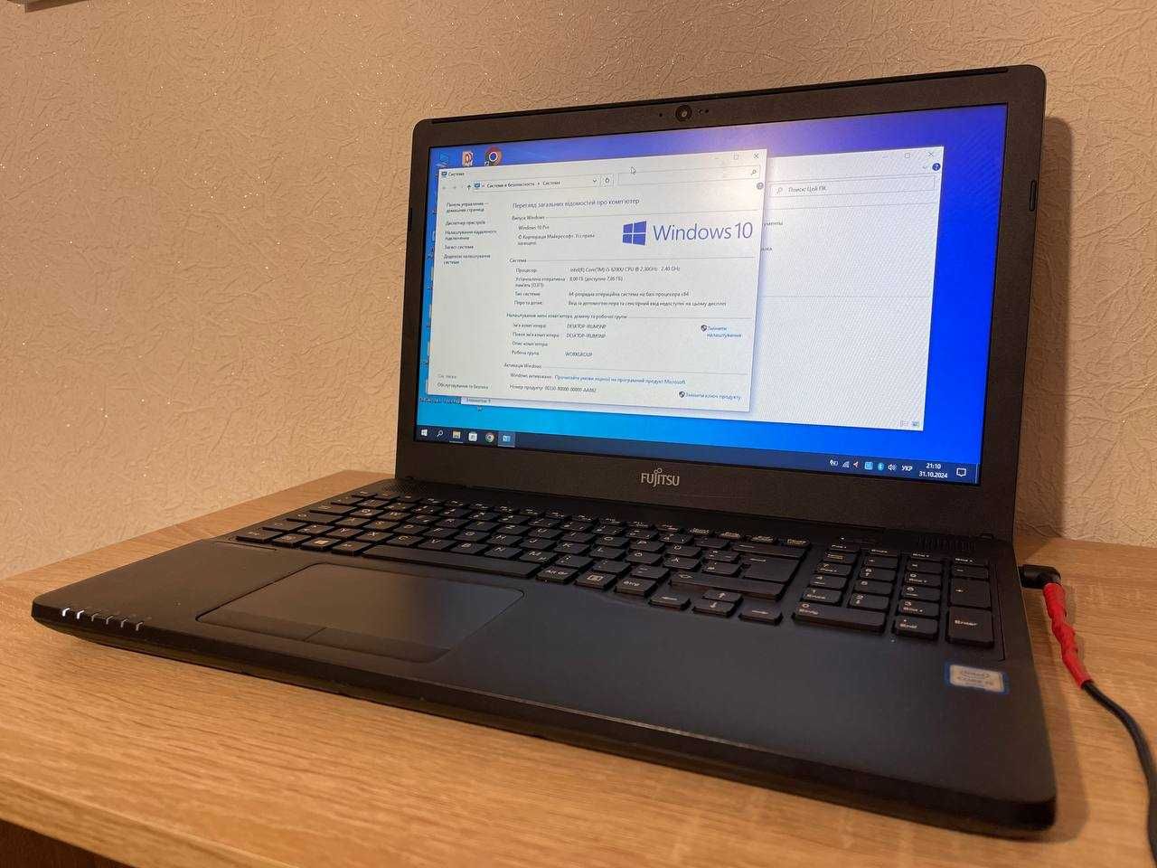 Ноутбук Fujitsu LIFEBOOK A556 i5-6300U 8гб 320 гб
