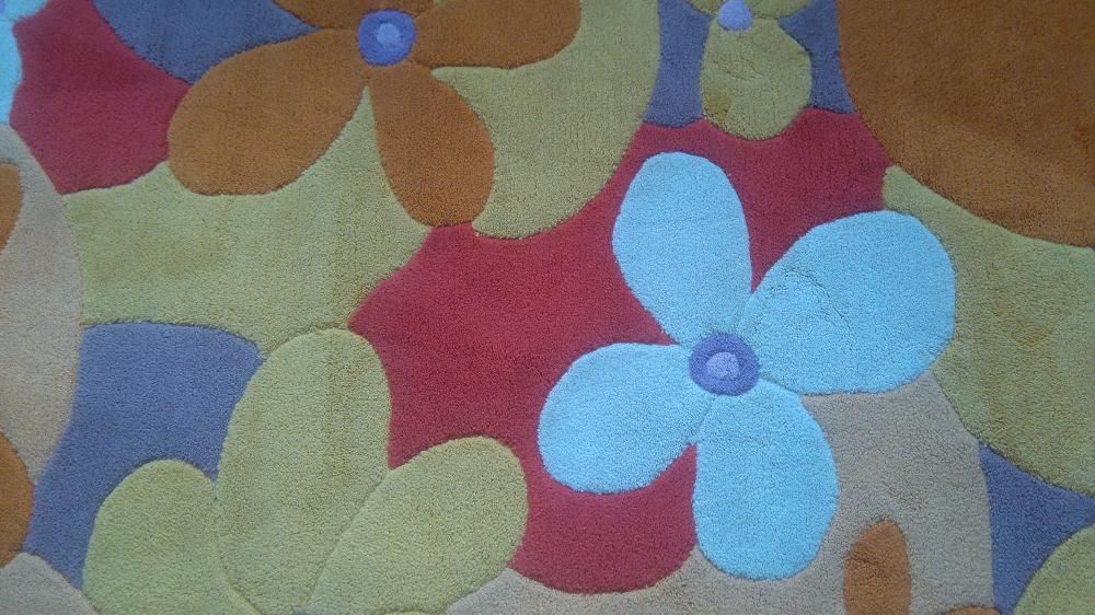 Kolorowy dywan kwiaty 140 x 200