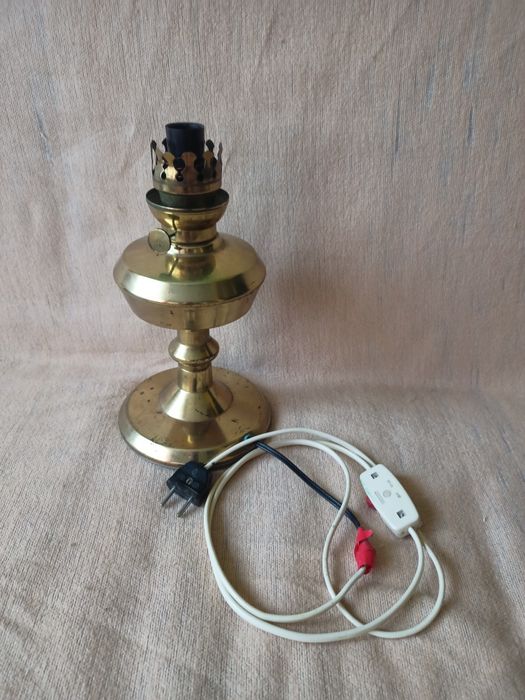 Lampka nocna PRL do renowacji odnowienia WARTO !!