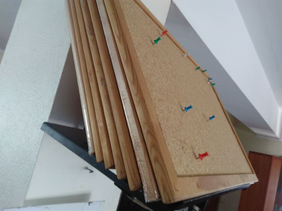 Quadros em cortiça para pioneses 60cm*40cm