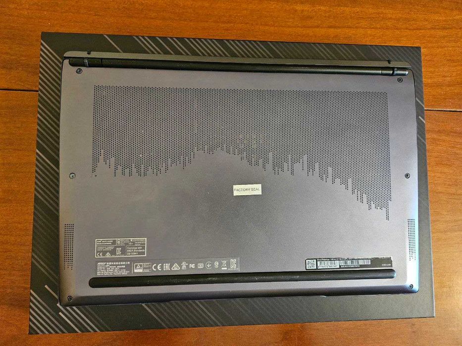 Laptop MSI Prestige 14 Evo A11M