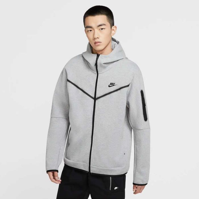 Оригінальна чоловіча толстовка Nike Sportswear Tech Fleece CU4489-063