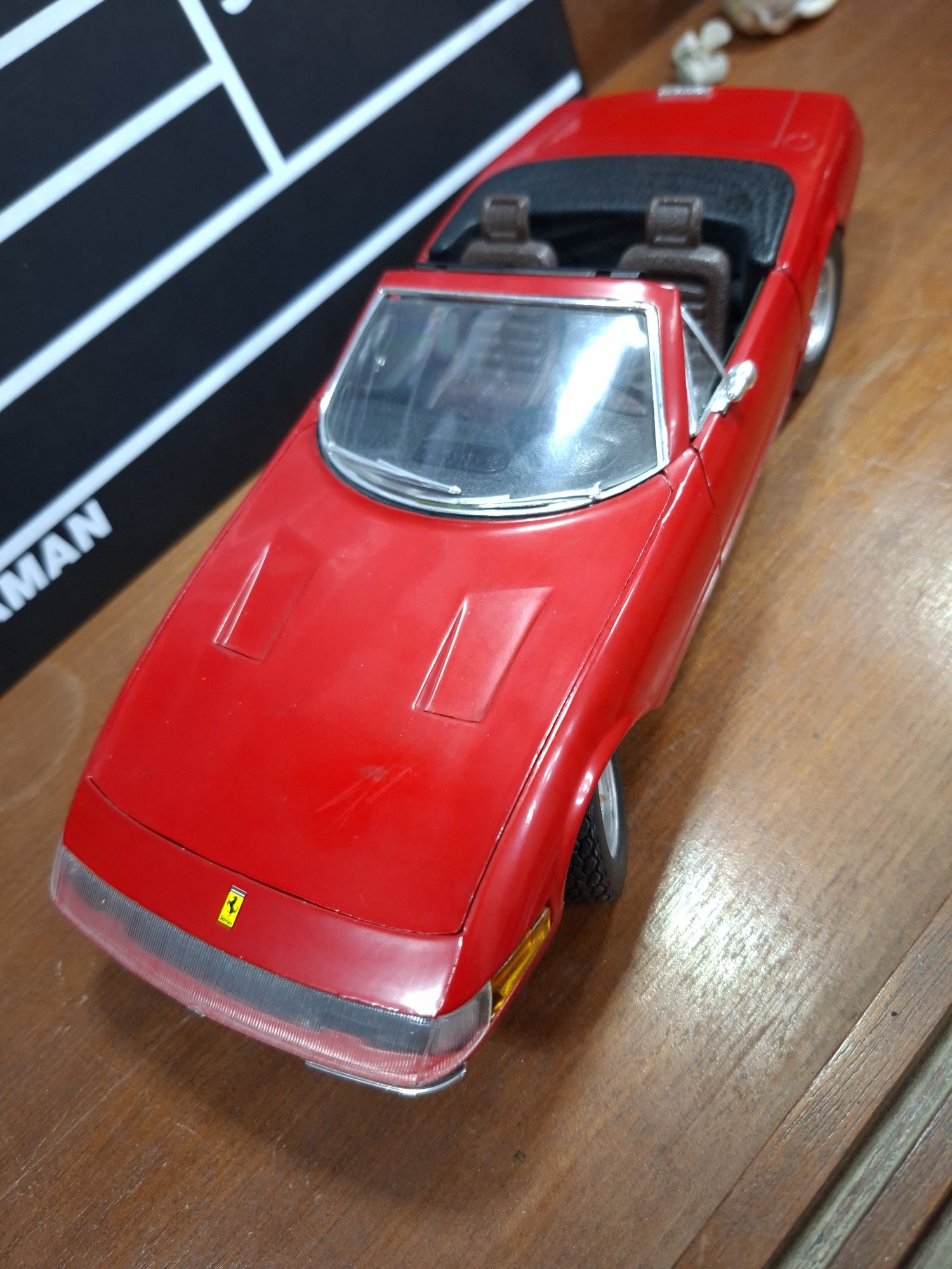 Ferrari 365 GTS Modelo 4