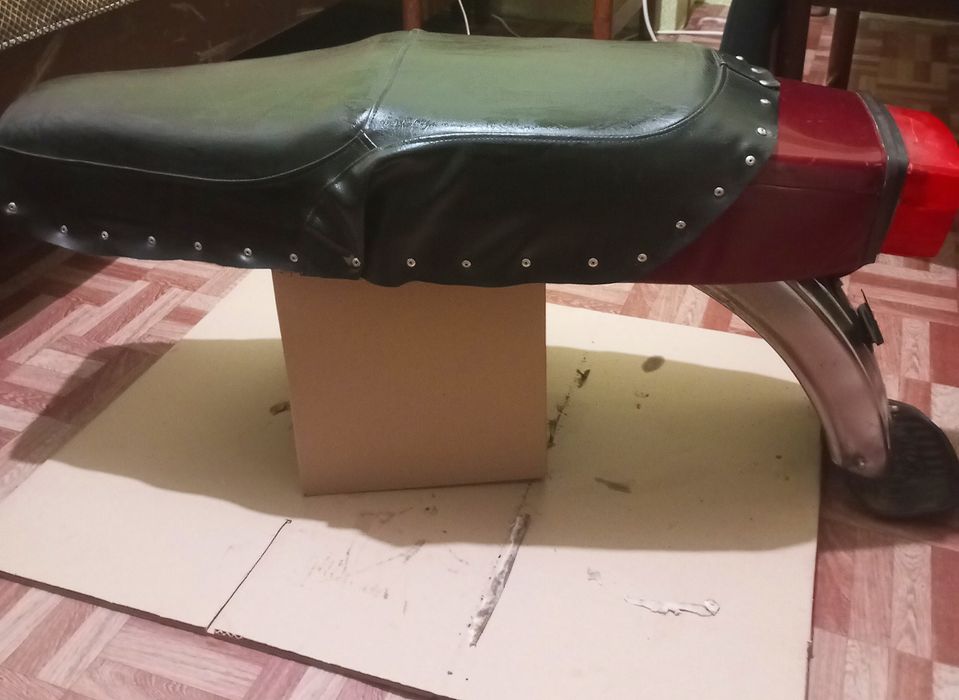 Сидение+крыло Иж-5