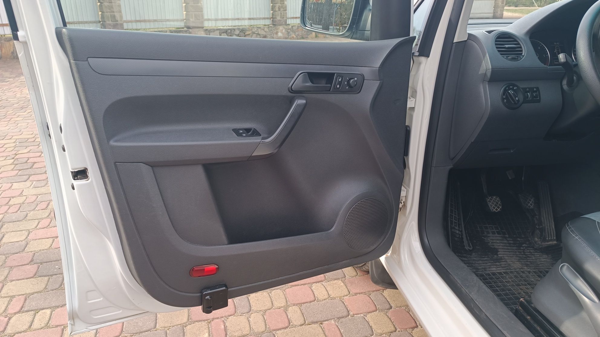 Caddy 1.6 tdi 2014