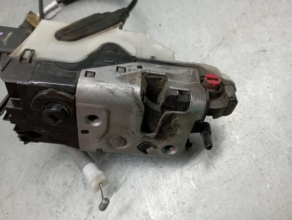 Fechadura / fecho porta trás direito PEUGEOT 208