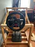 Stanowisko simracing z kierownica logitech g29