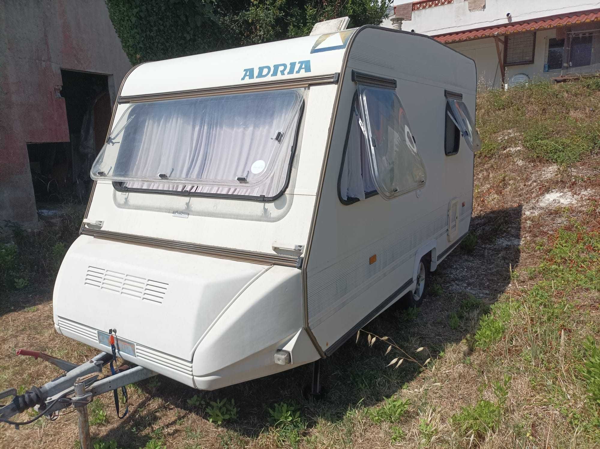 Caravana Adria Linea