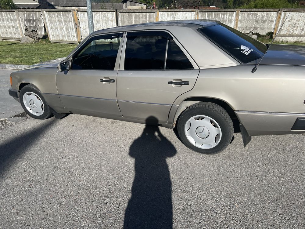 mercedes benz w124 2.5 дизель