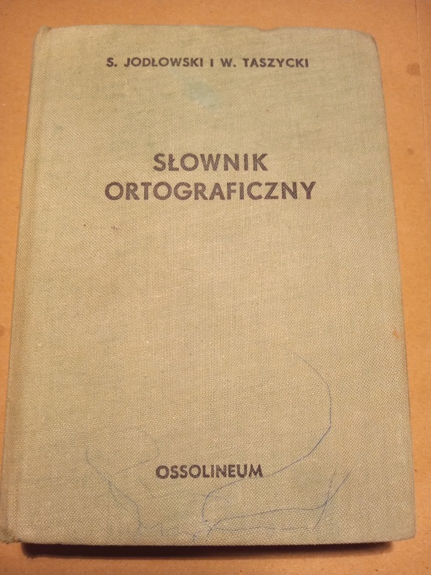 Słownik ortograficzny- Ossolineum