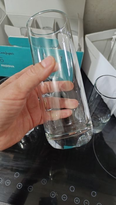 18 copos novos de bebida